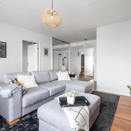 Large 3-bedroom 헬싱키